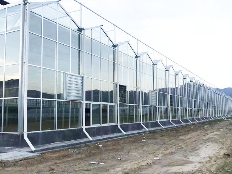 玻璃溫室建造的過(guò)程中，有哪些建造的因素需要考慮